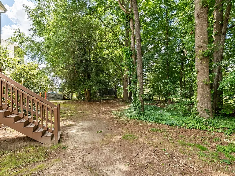 5412 Grand Traverse Dr — Photo 23