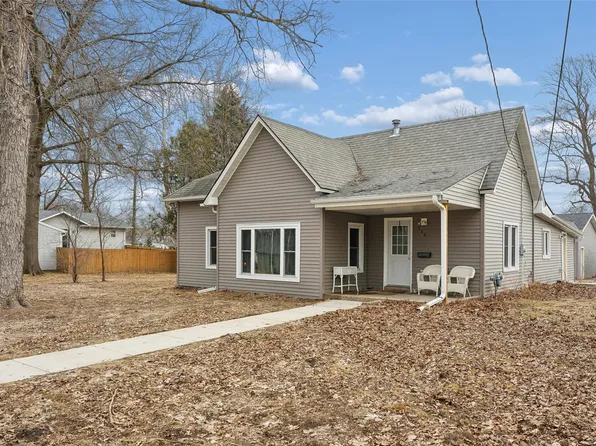 214 S Lincoln St, Colfax, IA 50054