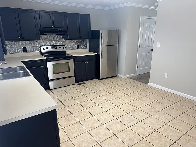 2306 Textile St #2 — Photo 15