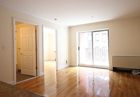 4th image of 29 Cooper St APT 3B