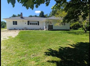 9390 Brakeman Rd, Chardon, OH 44024