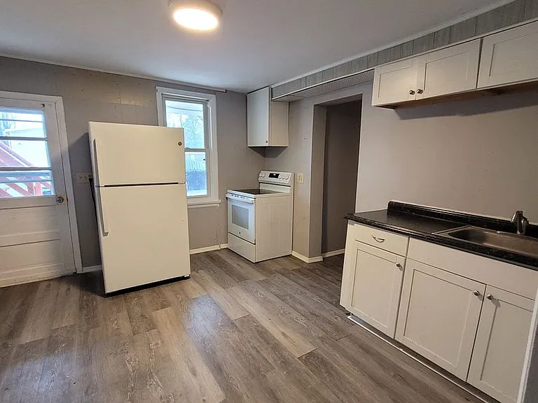 127 Schoolhouse Rd — Photo 20
