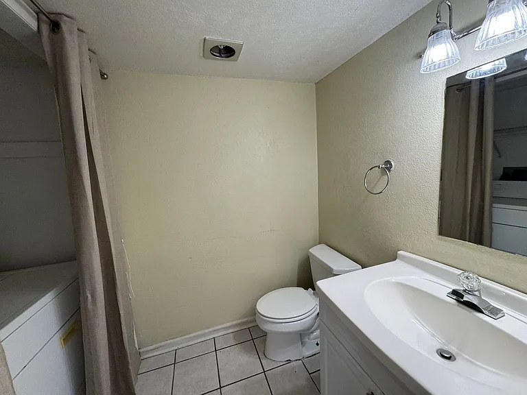 6061 Windhover Dr #10-D10 — Photo 14