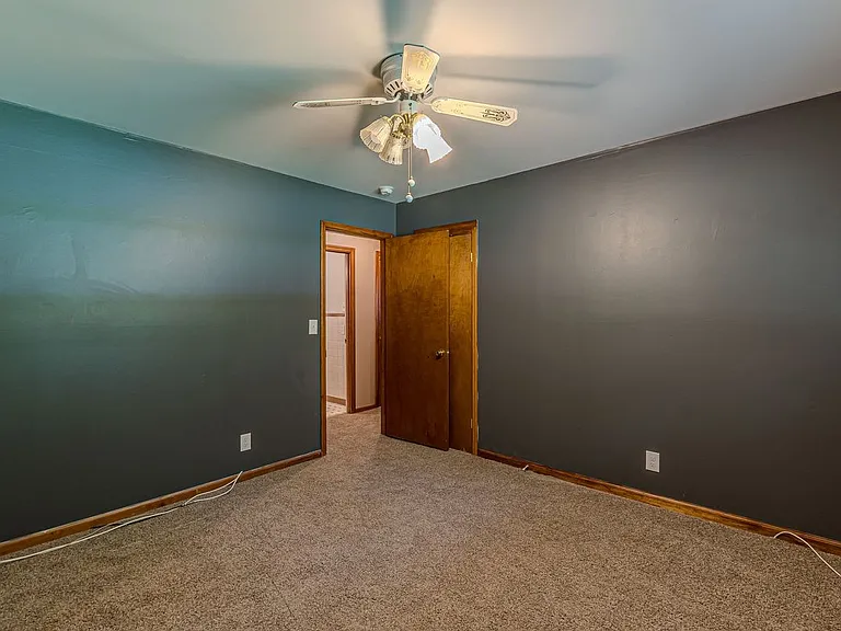 3920 Cliftondale Pl — Photo 13