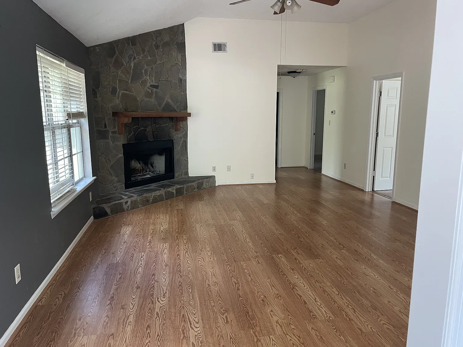 Charming single-family home — Photo 3