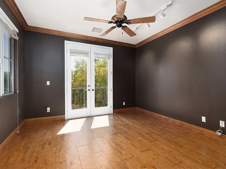 2451 Hollow Rock Ct — Photo 31