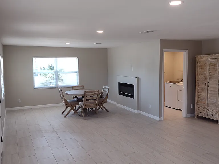 830 E 18th Ave — Photo 5