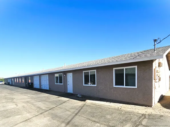 12929 Navajo Rd APT 4, Apple Valley, CA 92308
