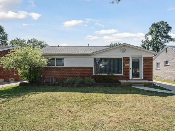 31655 Mackenzie Dr, Westland, MI 48185