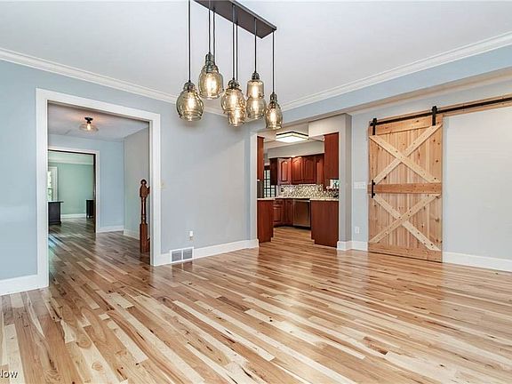 5th image of 11545 Blackberry Ln