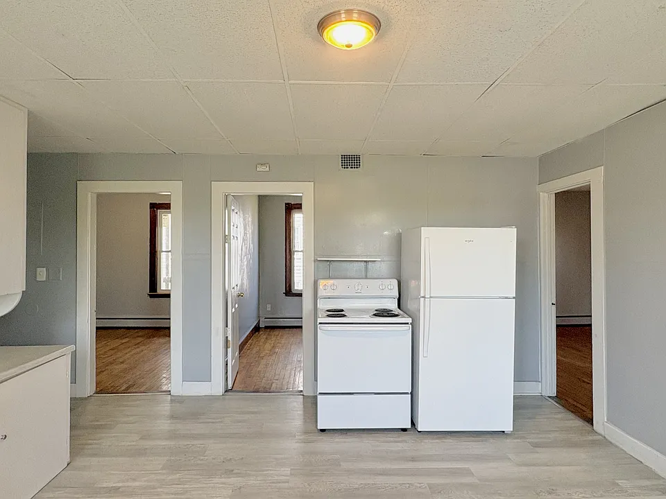 220 Blake St #4