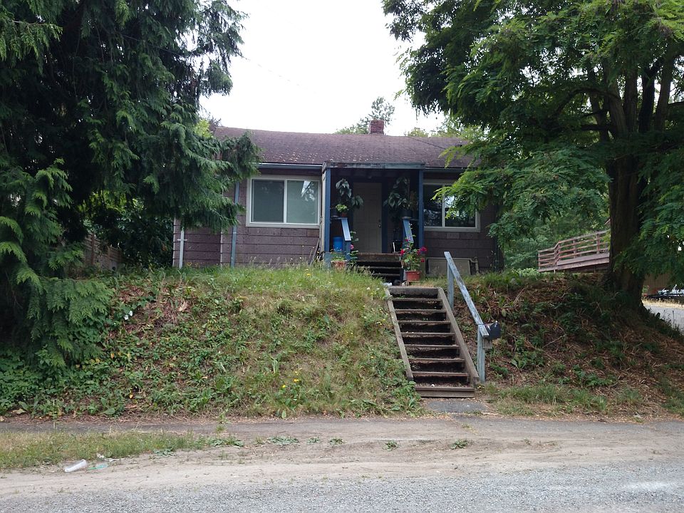 1st image of 5027 32nd Ave S