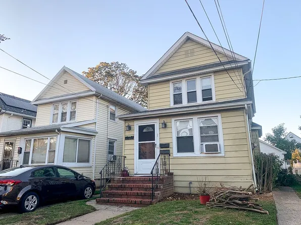 22135 Edmore Ave, Queens Village, NY 11428