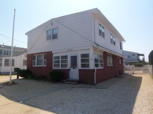 217 6th Ave, Seaside Heights, NJ 08751