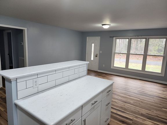 2nd image of 203 Inman Rd