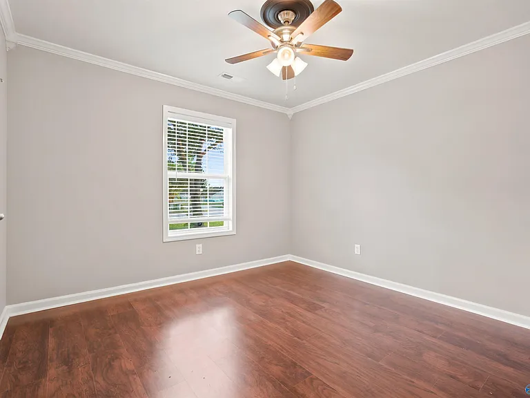 2524 Clovis Rd SW — Photo 10