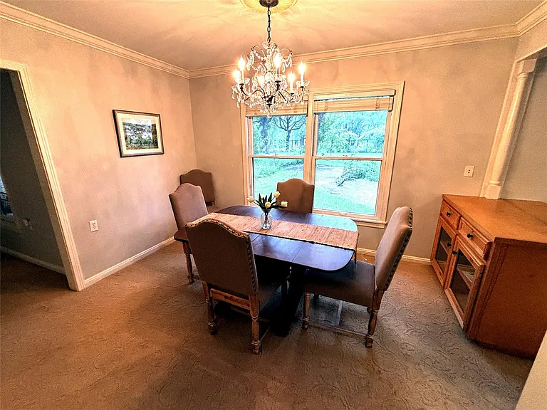 737 Oakdale Dr — Photo 16