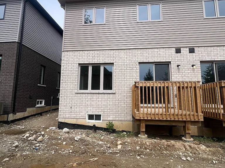 660 Colborne St W #78 — Photo 24
