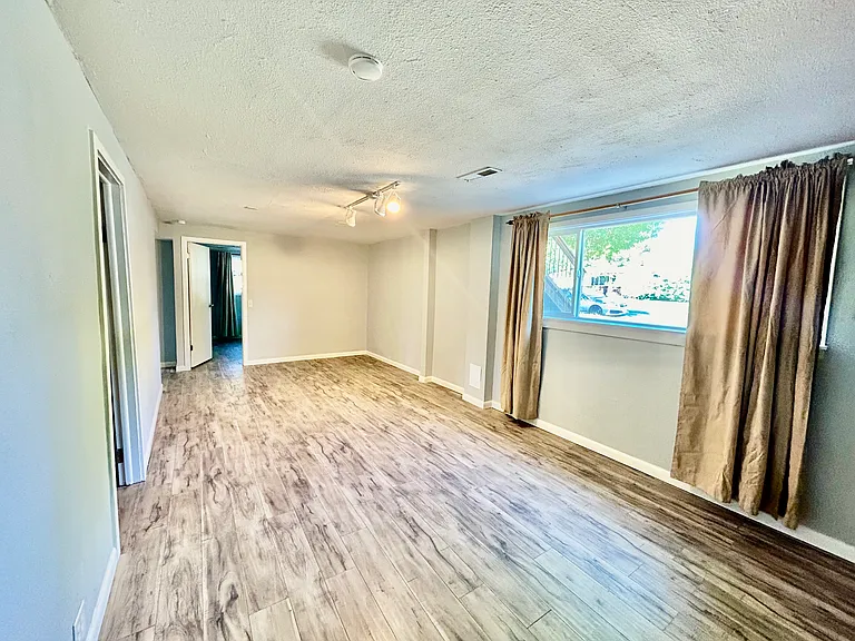7531 Yates St — Photo 9