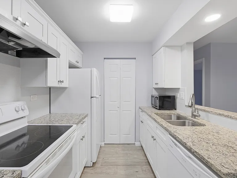 621 Virginia Rd #107 — Photo 7