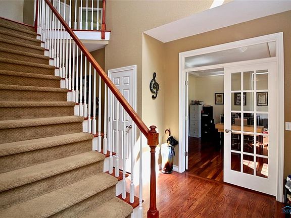 3rd image of 26539 Catawba Dr