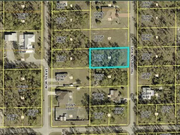 1407 Thompson Ave, Lehigh Acres, FL 33972