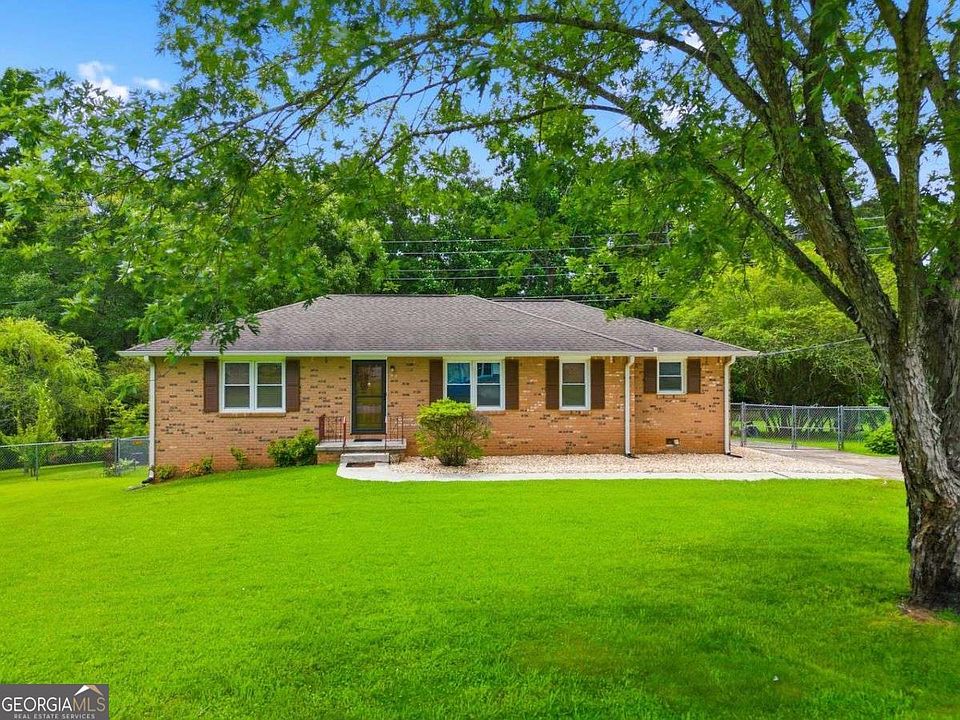 1st image of 3283 Meadowview Ln SW