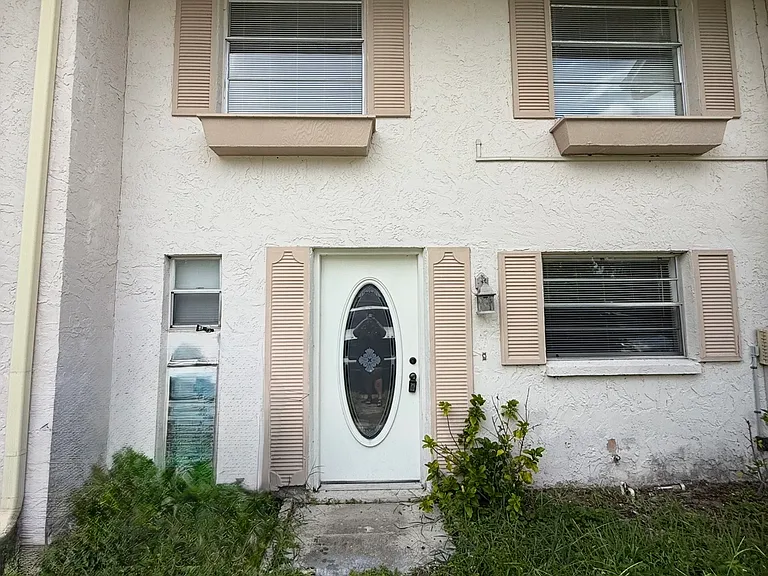 11710 Wesson Cir W — Photo 2