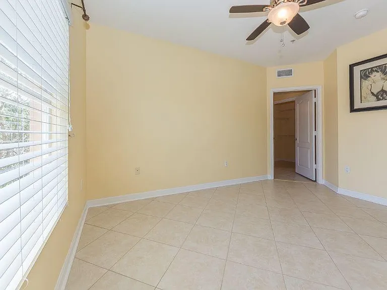 5080 Fairways Cir #G301 — Photo 13