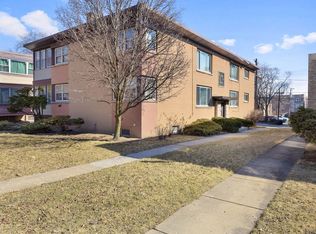 135 Ridge Ave #1W, Evanston, IL 60202
