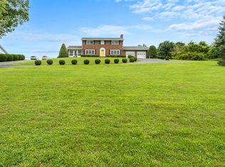 442 S Monte Vista Dr, Glade Spring, VA 24340