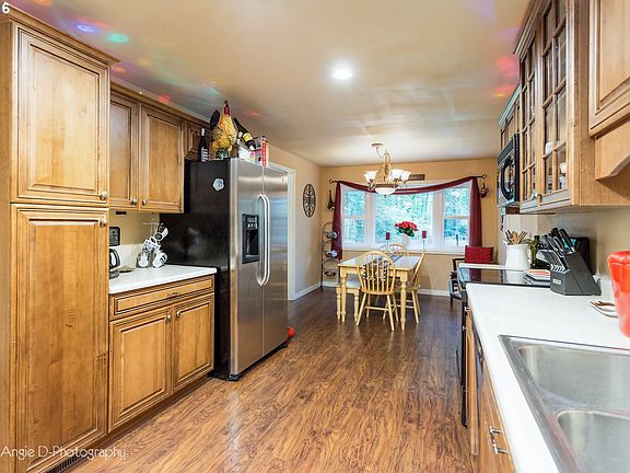 5th image of 21100 S Casca Berry Ct