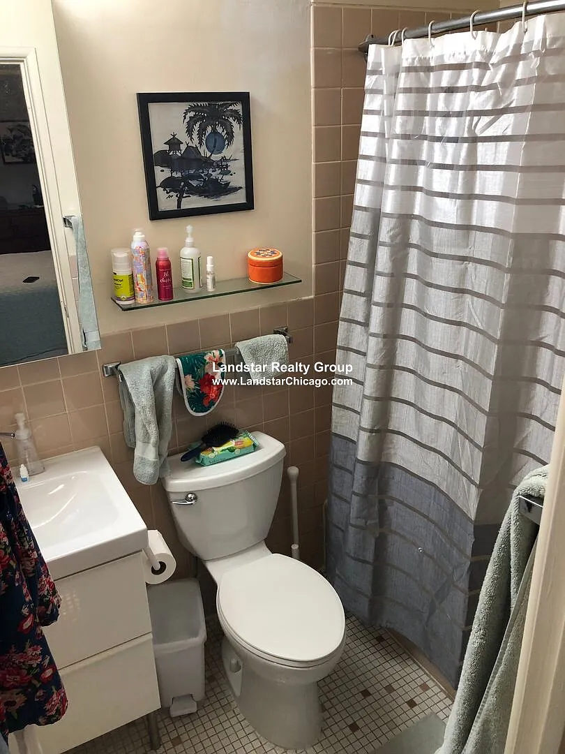 2 bed, 2.0 bath, 1135 sqft, $2,800 — Photo 2