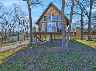 894 Lake Rd, Gordonville, TX 76245