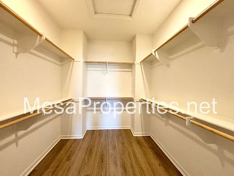 2922 E Via Fiano — Photo 23