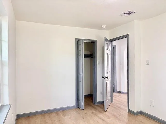 317 San Jacinto St — Photo 14