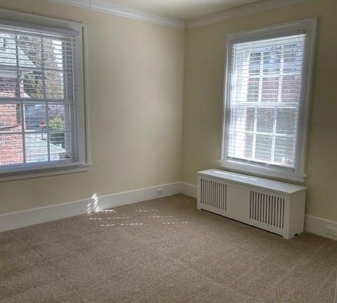 5th image of 649 Gatewood Ave #Y