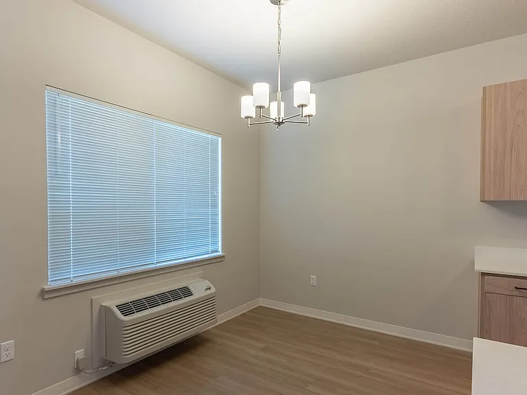 Cascade Place Apartment Homes — Photo 18