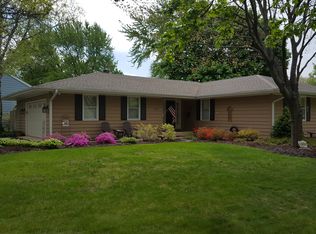 1302 S 8th St, St Charles, IL