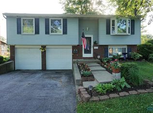 80 Ponderosa Dr, Oregon, OH 43616