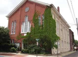 220 Monmouth St, Gloucester City, NJ 08030