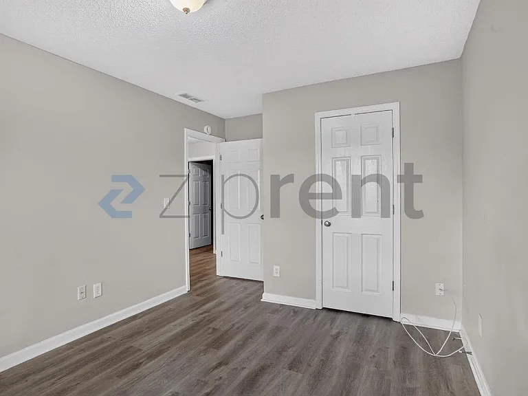 3542 Brookstone Way — Photo 35