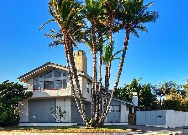 1st image of 1055 Marvista Ave