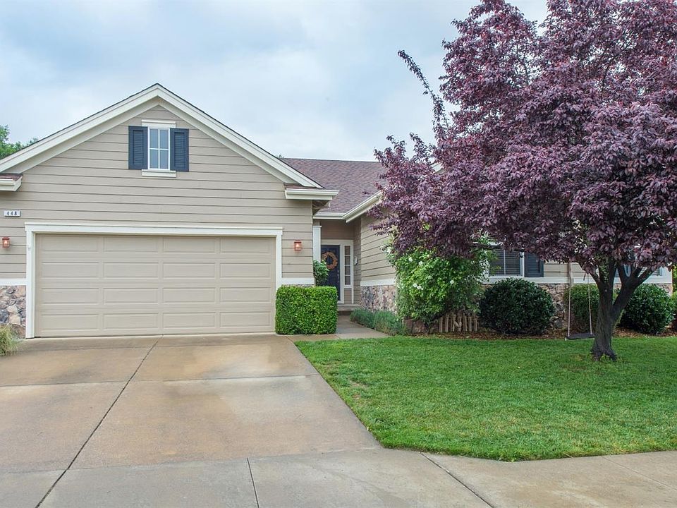 1st image of 448 Gamay Dr