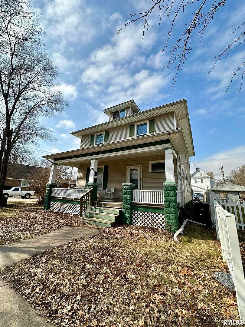 1154 39th St photo 1
