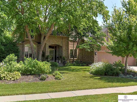 3rd image of 1705 N 131st Avenue Cir
