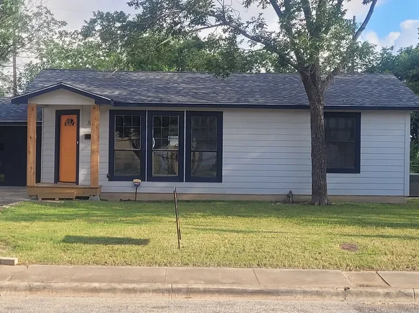 821 Curtiss, Schertz, TX 78154