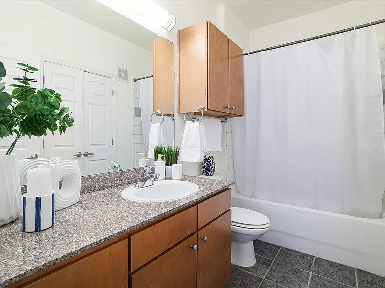 2502 Leon St #208 — Photo 10
