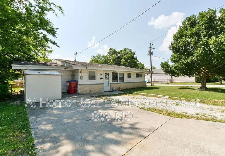 116 E Anderson St — Photo 1