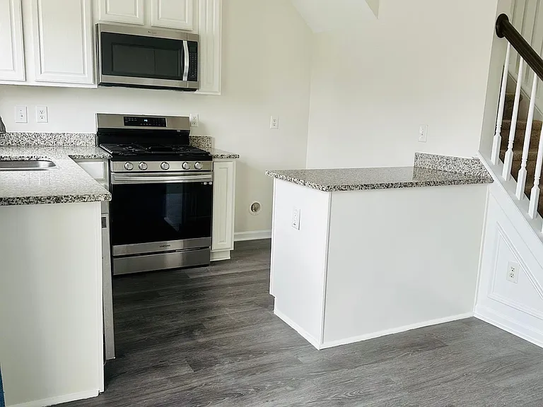 4277 Alderny Pl — Photo 7